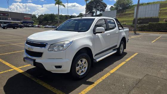 CHEVROLET S10 2.8 LT 4X2 CD 16V TURBO DIESEL 4P MANUAL